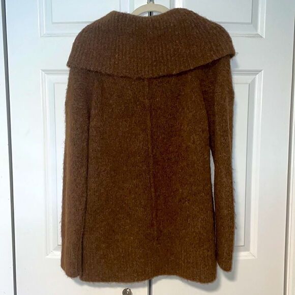 Banana Republic Alpaca blend sweater - Picture 7 of 7